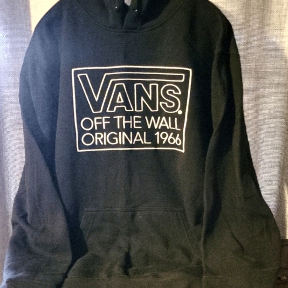 Vans Off The Wall Black Pullover Hoodie NWOT